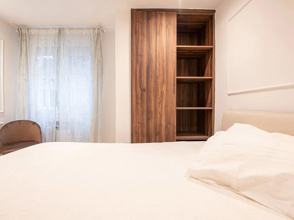 Pied-à-terre less than 150 metres from IE Business School - 9