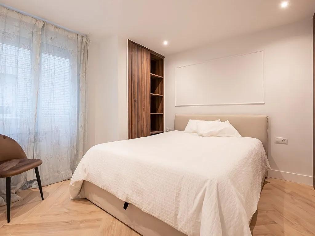 Pied-à-terre less than 150 metres from IE Business School - 11