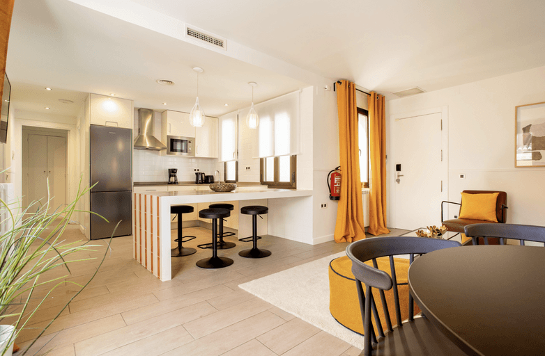 Acogedor y equipado piso en el barrio de La Latina