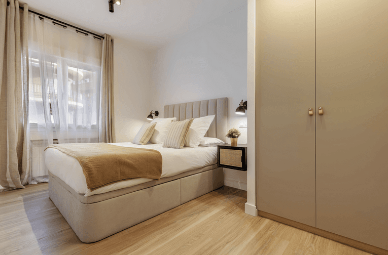 Luminoso piso amueblado y equipado en el corazón de Chamartín