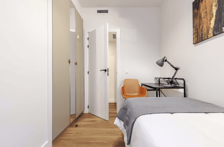 Luminoso piso amueblado y equipado en el corazón de Chamartín