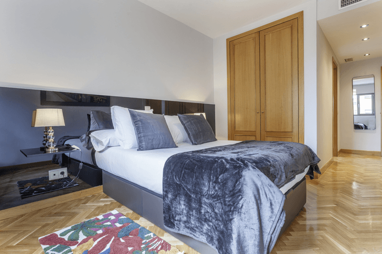 Piso amueblado y equipado en Príncipe Pío, cerca de los principales lugares de interés