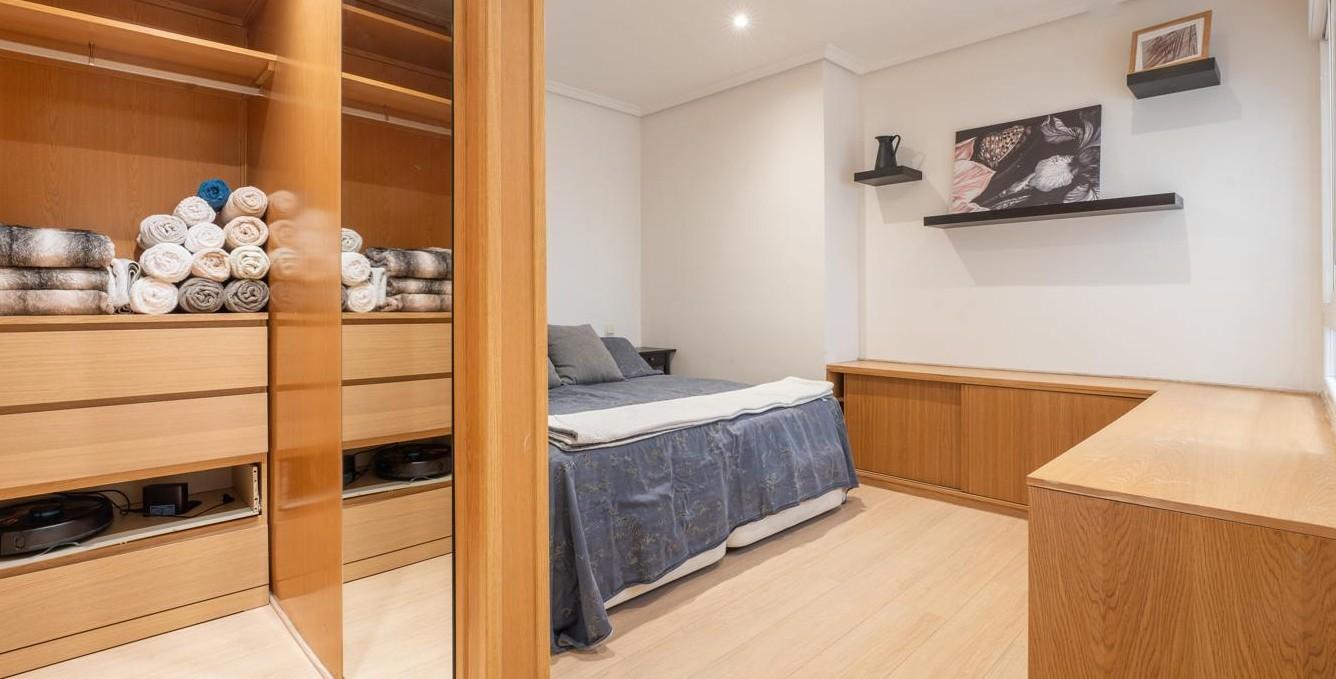 Property divided into three separate flats in the Salamanca district (Madrid) - 7