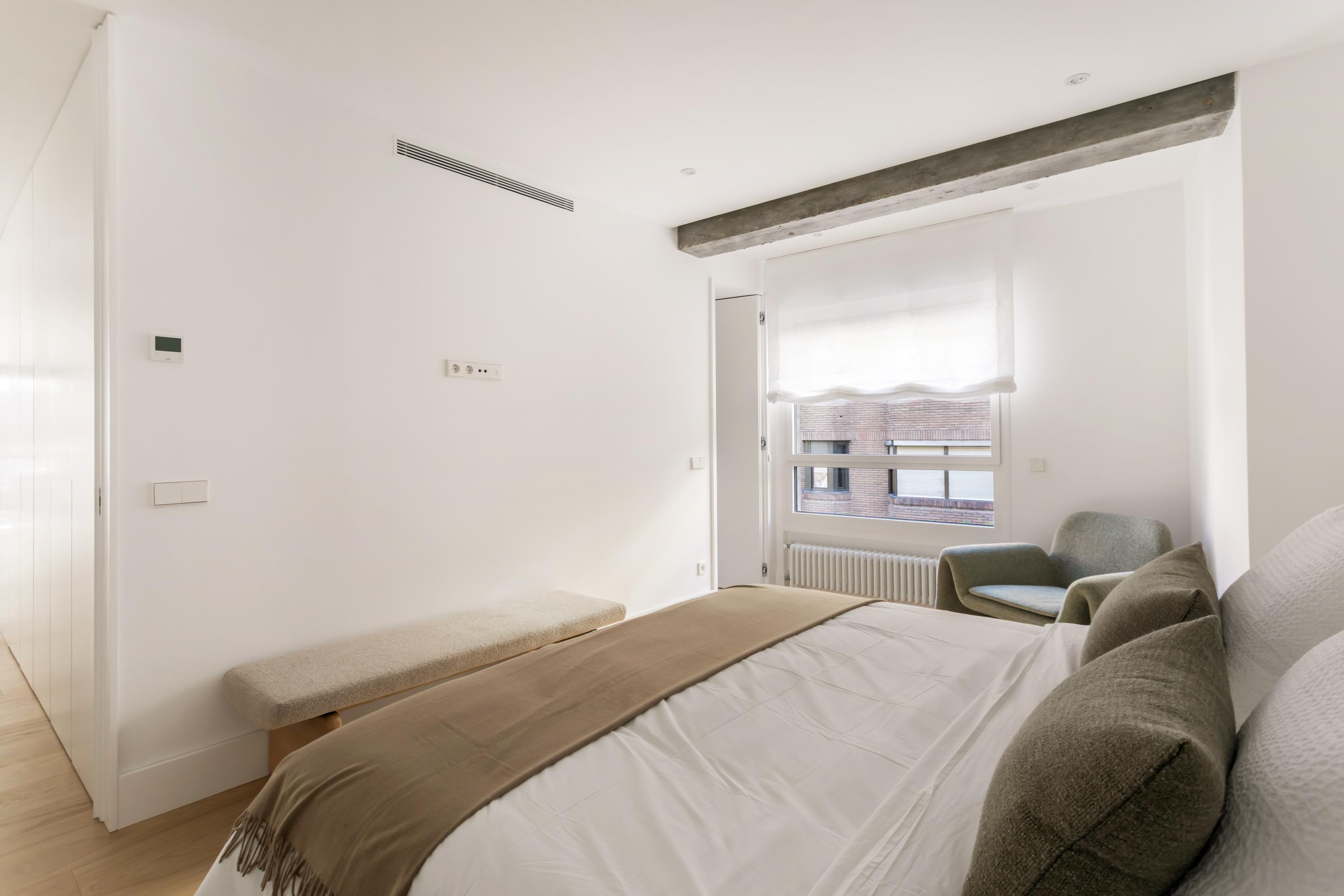 Bright newly renovated apartment in the Salamanca District - 26