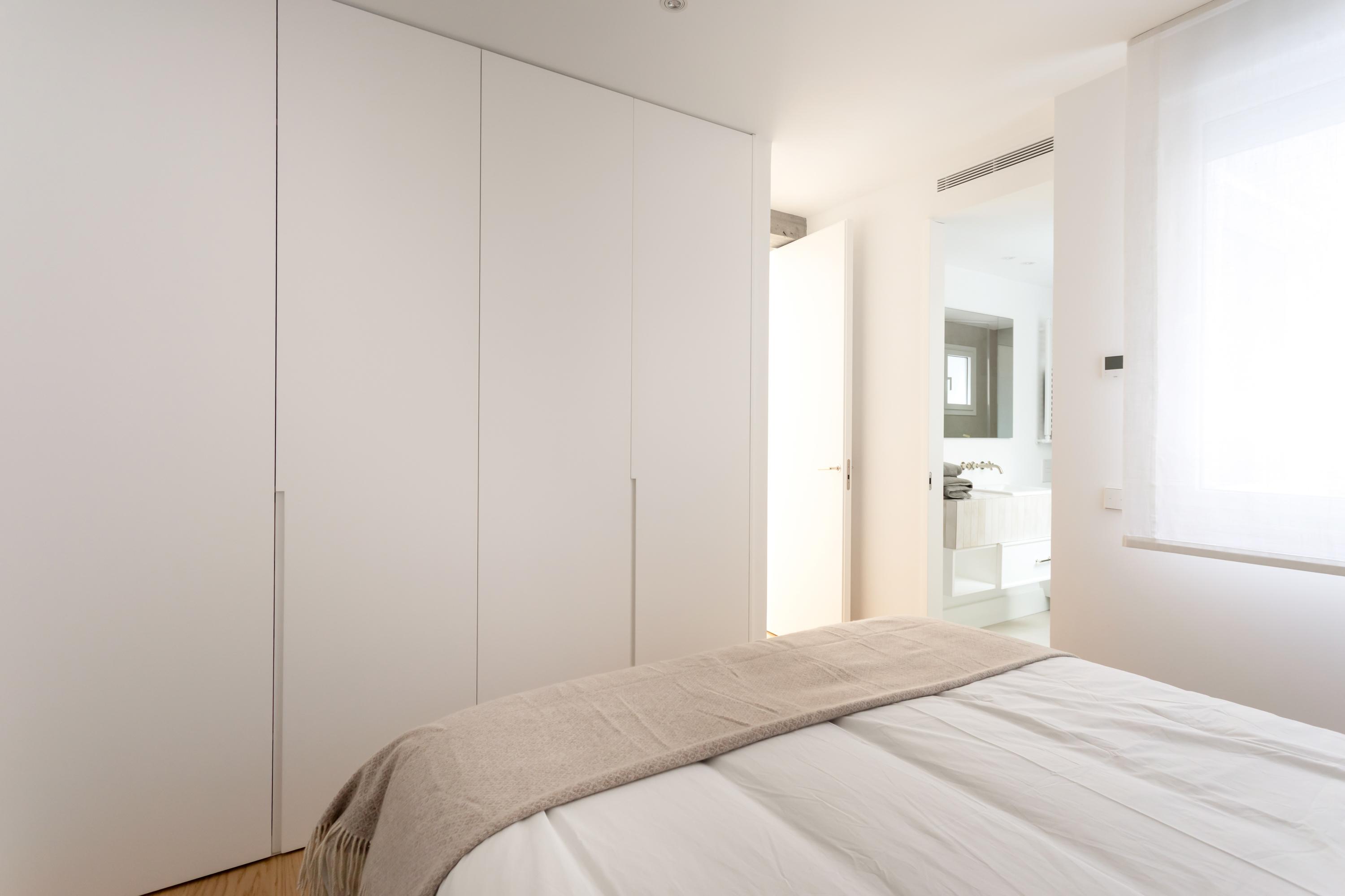 Bright newly renovated apartment in the Salamanca District - 29