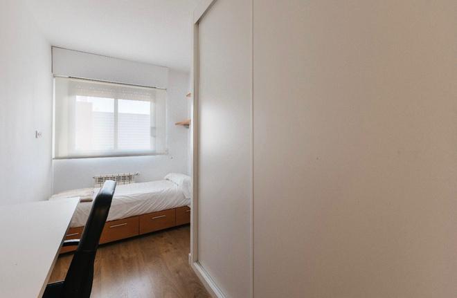 Luminoso piso amueblado y equipado en Chamartín, cerca de la estación de metro